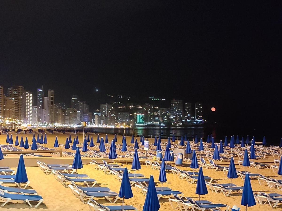 Junto Playa Levante Con Terraza Chill-Out-2 Wcs-A Estrenar Gemelos 23 Benidorm Zewnętrze zdjęcie